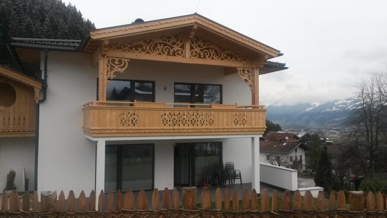 Landhaus & Apartment Taxach Ried im Zillertal Exterior photo