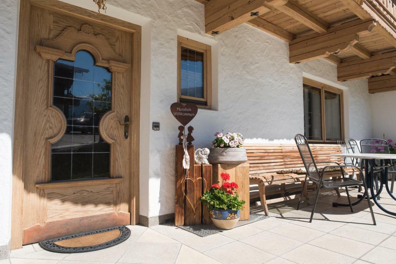 Landhaus & Apartment Taxach Ried im Zillertal Exterior photo